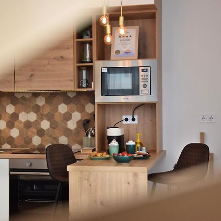 Silentium Premium Apartman Шарвар Екстер'єр фото