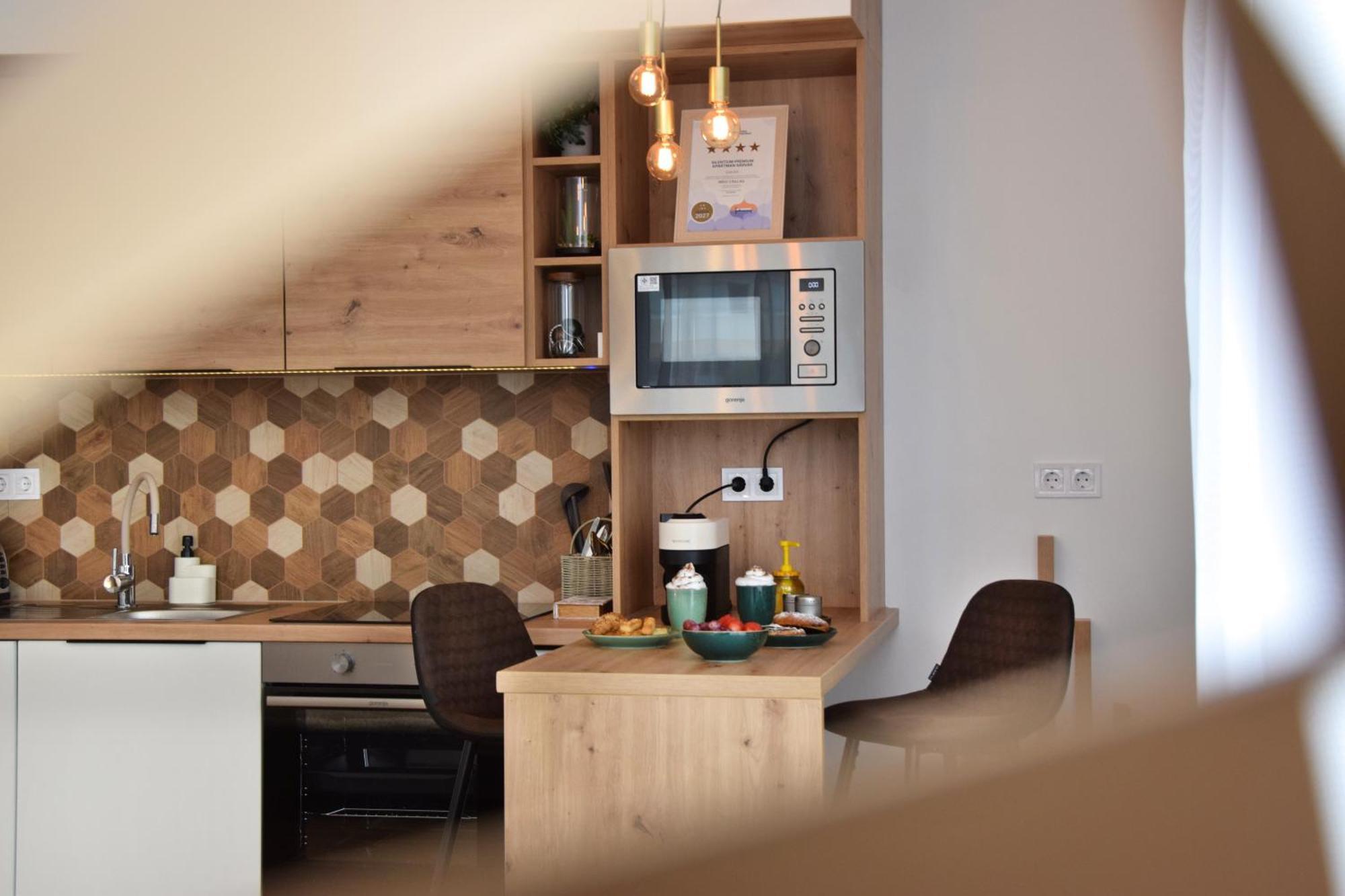 Silentium Premium Apartman Шарвар Екстер'єр фото